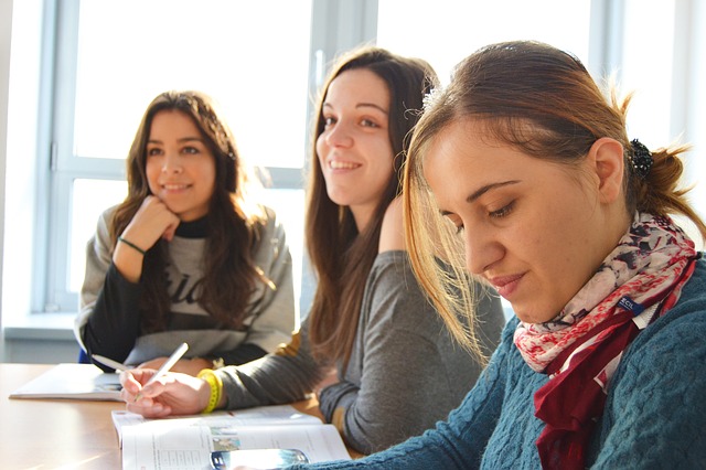 ENEB lanza cursos de Máster + Posgrado de especialización 