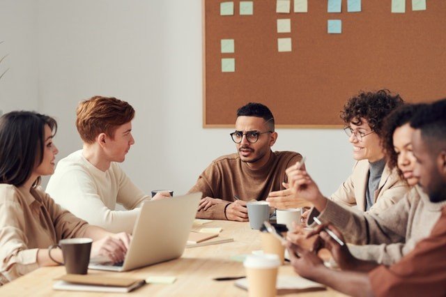 ENyD lanza 6 programas executive 