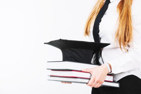 Gana un doctorado gratuito en UNADE