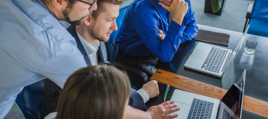 Curso de IA para IT y Desarrolladores de MIOTI Tech & Business School