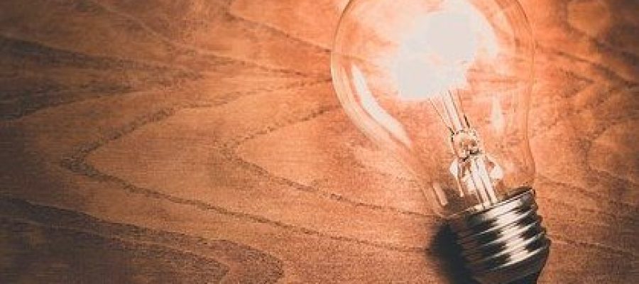 light-bulb-1246043_640-ConvertImage