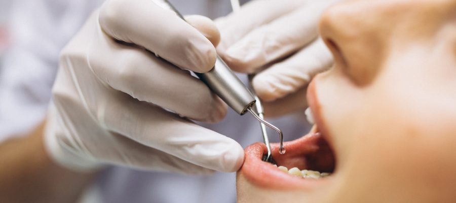 Máster en Endodoncia y Restauradora basada en nuevas tecnologías de USPCEU
